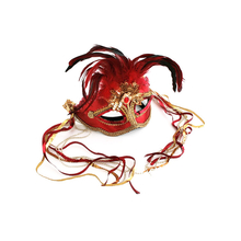 Маска карнавальная красная с перьями, в пакете
